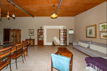 Sala de casa de condomínio para alugar com 2 quartos, 180m² em Bosque Residencial do Jambreiro, Nova Lima
