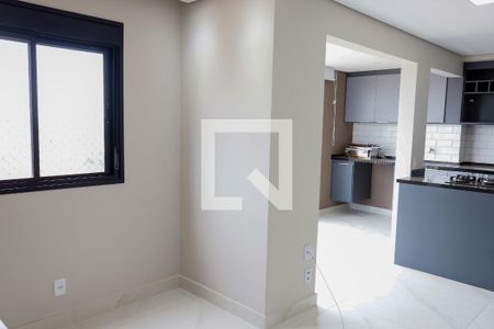 sala de apartamento para alugar com 2 quartos, 56m² em Padroeira, Osasco