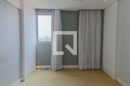 Suite de apartamento para alugar com 2 quartos, 78m² em Jardim Esmeralda, São Paulo