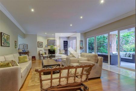 Casa à venda com 4 quartos, 622m² em Jardim Cordeiro, São Paulo