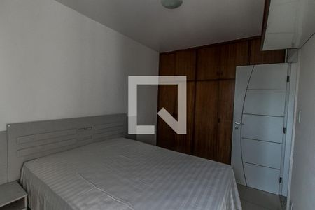 Quarto 1 de apartamento para alugar com 2 quartos, 75m² em Costa Azul, Salvador