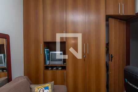 Quarto 1 de casa à venda com 3 quartos, 180m² em Planalto, Belo Horizonte