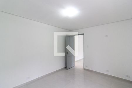 Quarto 1 de casa para alugar com 2 quartos, 90m² em Vila Imperio, São Paulo