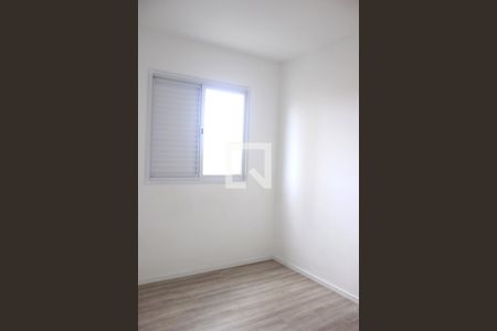1º Dormitório de apartamento à venda com 2 quartos, 42m² em Vila Galvão, Guarulhos