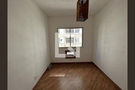 Quarto 1 de apartamento para alugar com 2 quartos, 60m² em Praça Seca, Rio de Janeiro