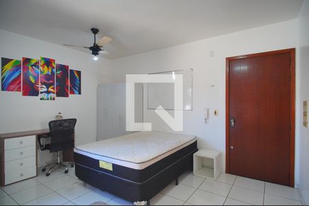 Sala/Quarto de apartamento para alugar com 1 quarto, 30m² em Vila Nova, Novo Hamburgo