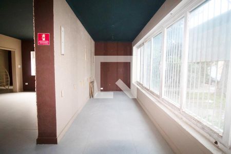 Casa para alugar com 4 quartos, 330m² em Sumaré, São Paulo