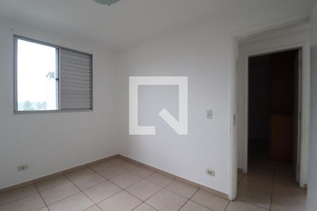 Quarto 1 de apartamento para alugar com 2 quartos, 44m² em Parque Sao Vicente, Santo André