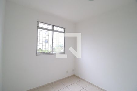 Quarto 2 de apartamento para alugar com 2 quartos, 54m² em Shopping Park, Uberlândia