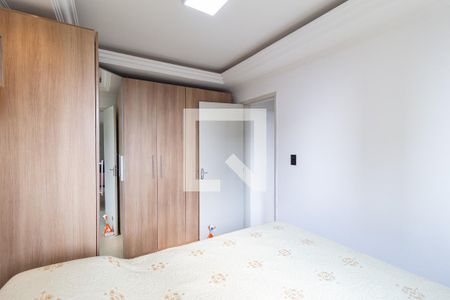 Quarto 1 de apartamento à venda com 2 quartos, 54m² em Jardim Roberto, Osasco