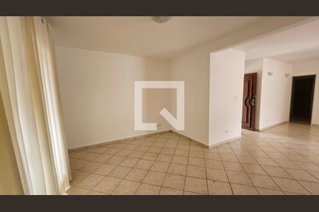 Sala 2 de casa de condomínio para alugar com 4 quartos, 450m² em Residencial Granville, Goiânia