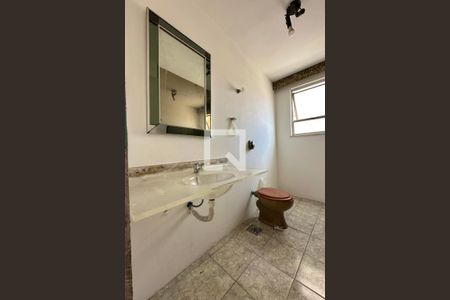 Lavabo de apartamento para alugar com 3 quartos, 300m² em Copacabana, Rio de Janeiro