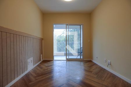 Sala de apartamento para alugar com 3 quartos, 80m² em Jardim Sao Pedro, Mogi das Cruzes