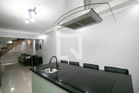 Cozinha de casa à venda com 2 quartos, 140m² em Vila Galvão, Guarulhos