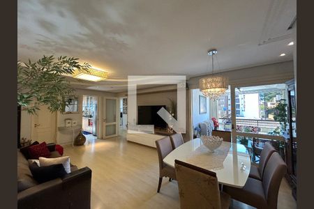 Sala de apartamento à venda com 3 quartos, 127m² em Vila Nova, Novo Hamburgo