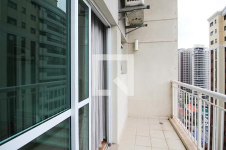 Varanda de apartamento para alugar com 1 quarto, 52m² em Moema, São Paulo