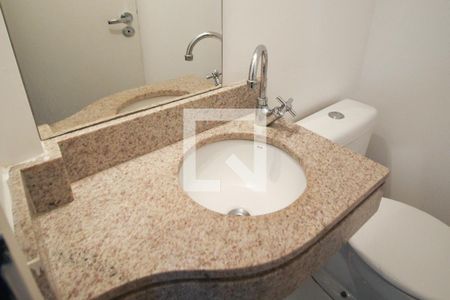 Lavabo de apartamento para alugar com 1 quarto, 52m² em Moema, São Paulo