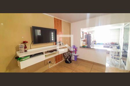Sala de casa para alugar com 1 quarto, 140m² em Vila Yolanda, Osasco