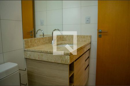 Banheiro Suíte  de apartamento para alugar com 3 quartos, 100m² em Setor Bueno, Goiânia