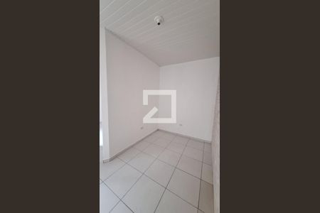 Sala/Cozinha de casa para alugar com 1 quarto, 33m² em Parque Maria Helena, Suzano