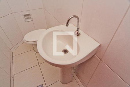 Lavabo de casa para alugar com 2 quartos, 100m² em Jardim Santa Monica, São Paulo
