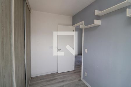 Quarto 1 de apartamento para alugar com 2 quartos, 44m² em Cidade Satelite Santa Barbara, São Paulo