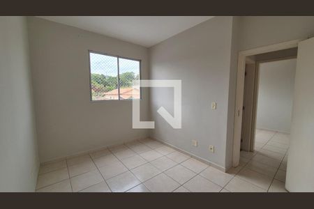 Quarto 2 de apartamento para alugar com 2 quartos, 55m² em Centro, Ribeirão das Neves