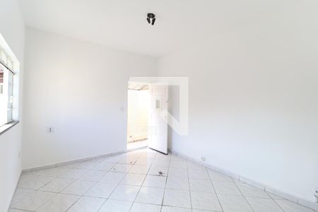 Casa para alugar com 2 quartos, 80m² em Vila Medeiros, São Paulo
