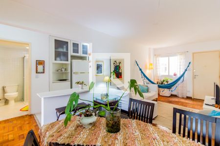 Sala de apartamento para alugar com 2 quartos, 67m² em Pinheiros, São Paulo