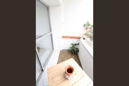Sacada da Sala de apartamento para alugar com 2 quartos, 62m² em Vila Ema, São José dos Campos