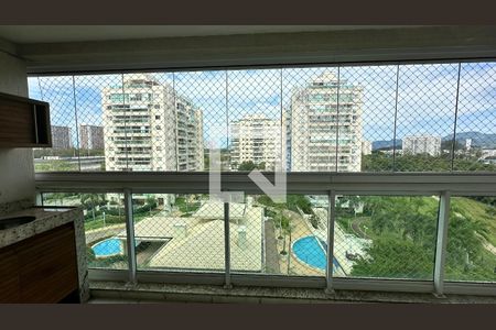 Varanda de apartamento para alugar com 3 quartos, 89m² em Barra da Tijuca, Rio de Janeiro