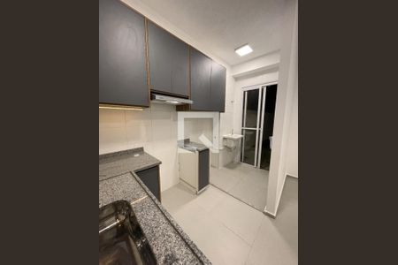 Sala/Cozinha de apartamento para alugar com 1 quarto, 72m² em Palmeiras, Belo Horizonte