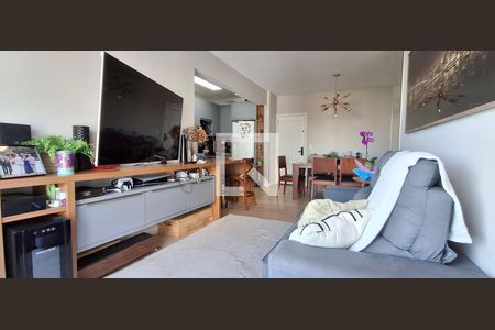 Sala  de apartamento para alugar com 3 quartos, 89m² em Centro, Florianópolis