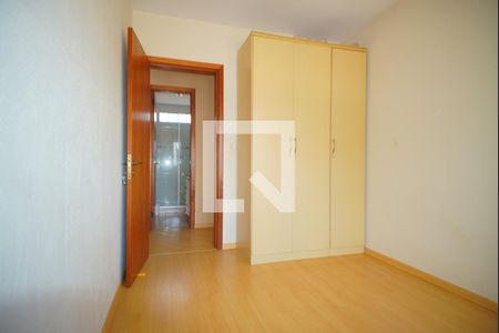 Quarto  de apartamento para alugar com 2 quartos, 60m² em Petrópolis, Porto Alegre
