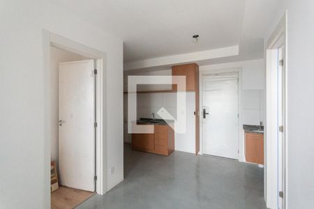 Sala de apartamento para alugar com 2 quartos, 45m² em Santo Cristo, Rio de Janeiro