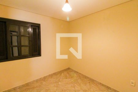 Quarto 1 de casa para alugar com 3 quartos, 80m² em São José, Canoas