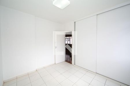Quarto de apartamento à venda com 2 quartos, 65m² em Sion, Belo Horizonte