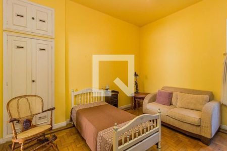 Quarto 1 de apartamento para alugar com 2 quartos, 121m² em Floresta, Porto Alegre