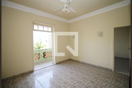 Sala de apartamento à venda com 2 quartos, 70m² em Olaria, Rio de Janeiro