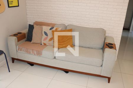 Apartamento para alugar com 2 quartos, 45m² em Jardim Barro Branco, Cotia