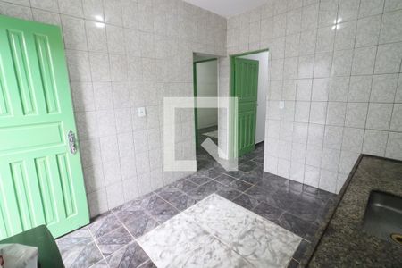 Sala/Cozinha de casa para alugar com 2 quartos, 45m² em Três Montanhas, Osasco