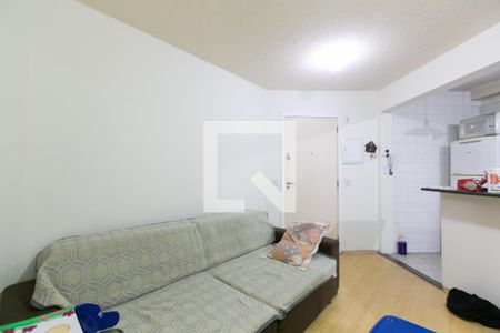 Sala de apartamento à venda com 1 quarto, 37m² em Vila Carmosina, São Paulo