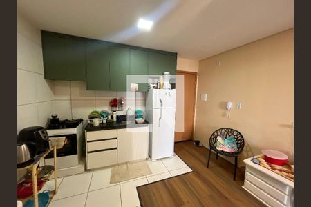 SALA E COZINHA INTEGRADA de apartamento para alugar com 2 quartos, 34m² em Conjunto 12, Brasília