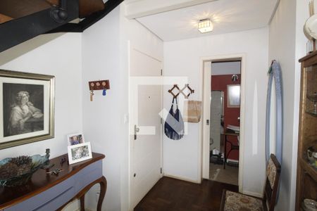 Sala 1 de apartamento para alugar com 4 quartos, 169m² em Higienópolis, Porto Alegre
