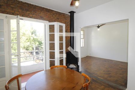 Sala de apartamento para alugar com 3 quartos, 96m² em Floresta, Porto Alegre