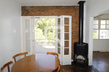 Sala de apartamento para alugar com 3 quartos, 96m² em Floresta, Porto Alegre