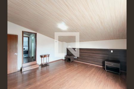 Suíte 1 de casa de condomínio para alugar com 2 quartos, 374m² em Jardim Tereza Cristina, Jundiaí