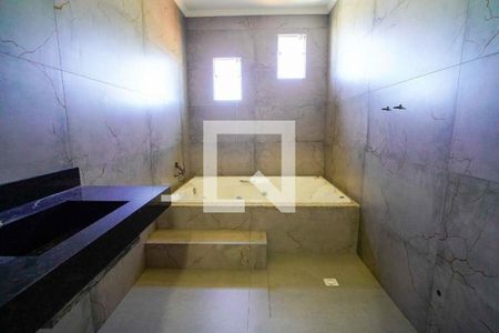 Casa à venda com 3 quartos, 280m² em Santa Maria, Santo André