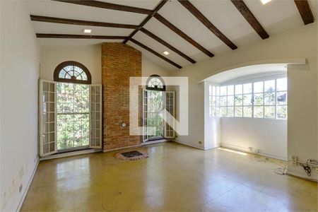 Casa à venda com 4 quartos, 430m² em Chácara Monte Alegre, São Paulo