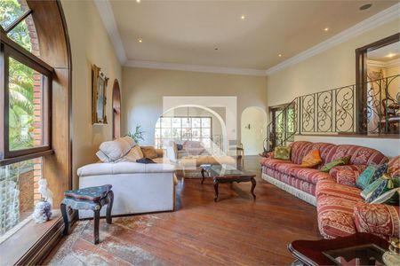 Casa à venda com 4 quartos, 788m² em Jardim dos Estados, São Paulo